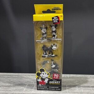 NEW: Mickey 90 Years: 5-Pack Figure Collector’s Set - Die-Cast Metal Figures